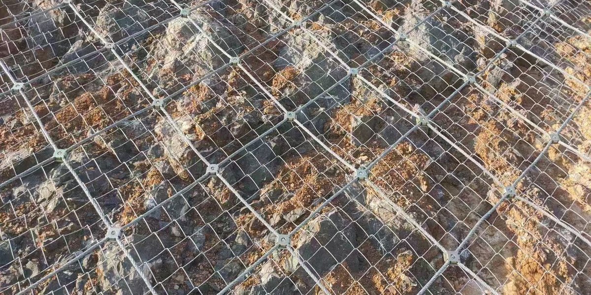 Active Slope Protection Net product image showing structure and appearance