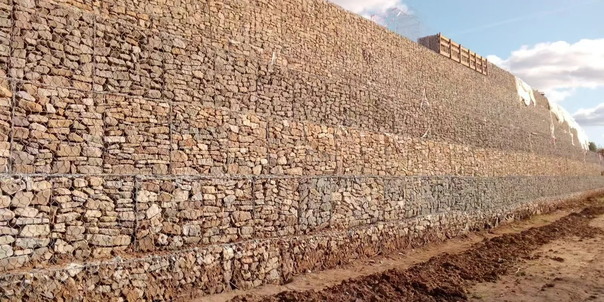Wire mesh project application image
